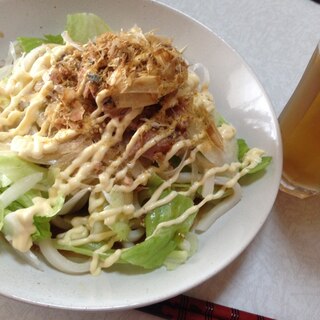 サバ缶deサラダうどん☆